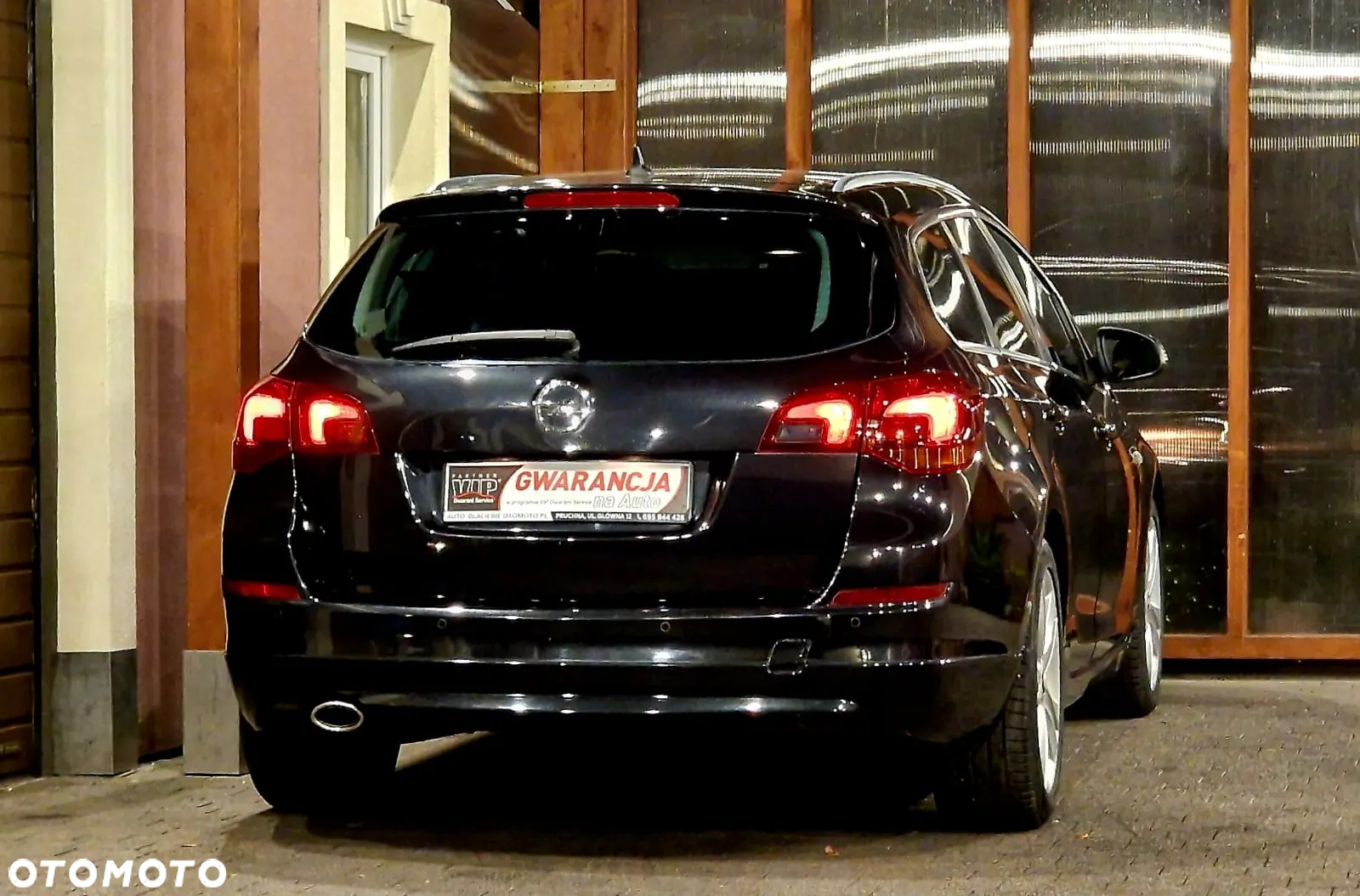 Opel Astra 1.6 Turbo Sports Tourer Design Edition - 37