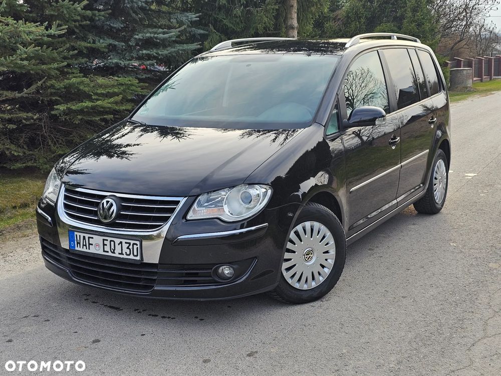 Volkswagen Touran 2.0 TDI DPF Highline - 18