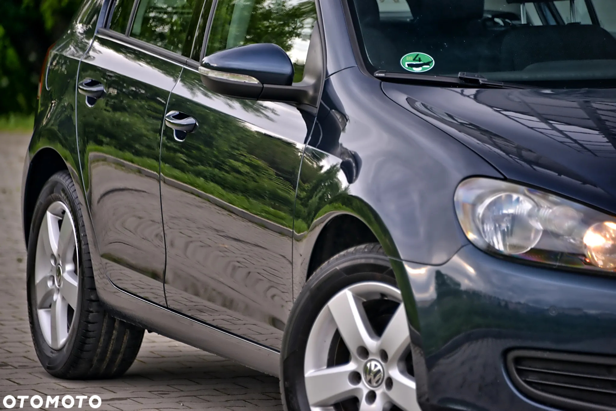 Volkswagen Golf - 11