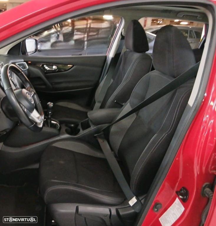 Nissan Qashqai 1.5 dCi N-Connecta - 7