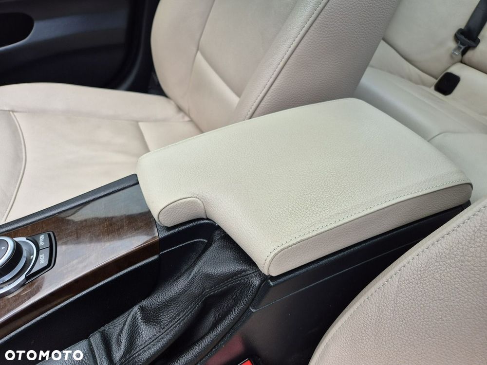 BMW Seria 3 - 41