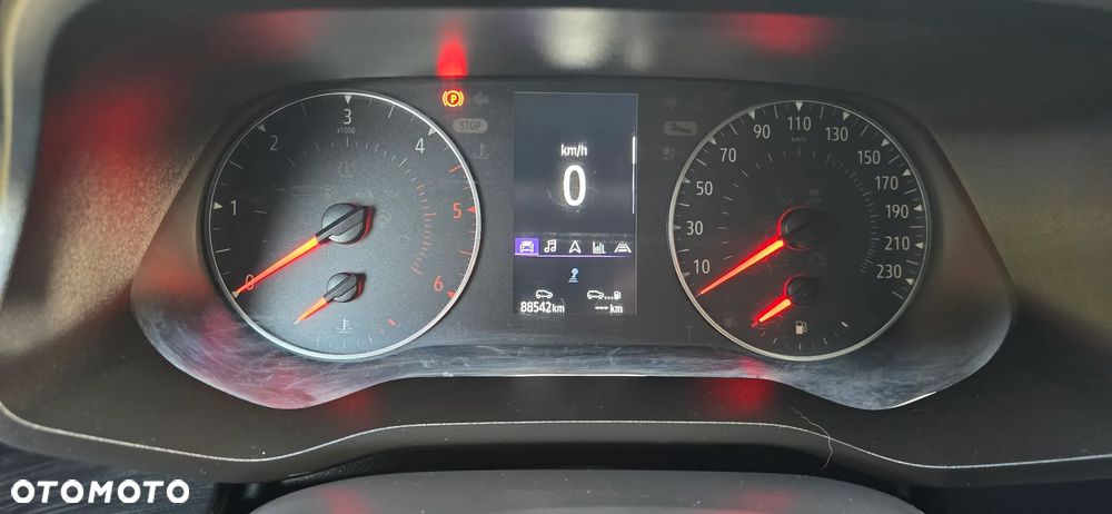 Renault Trafic - 12