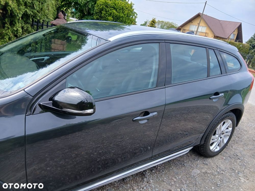 Volvo V60 D3 Summum - 17