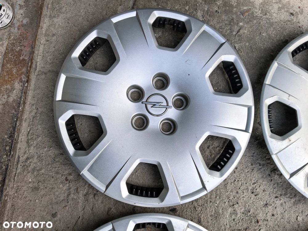 Opel Vectra Signum Astra Kołpaki 16" KOMPLET - 4