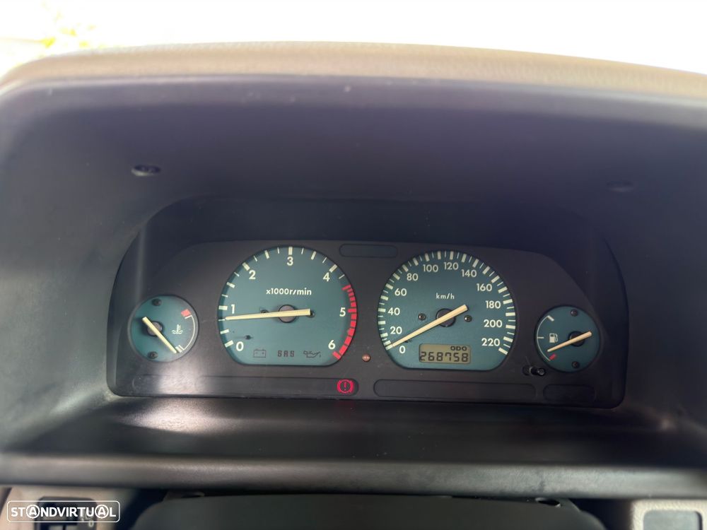 Land Rover Freelander 2.0 di - 11