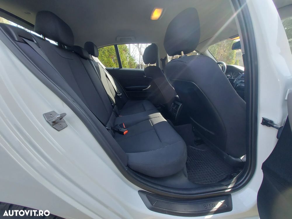 BMW Seria 1 118d - 14