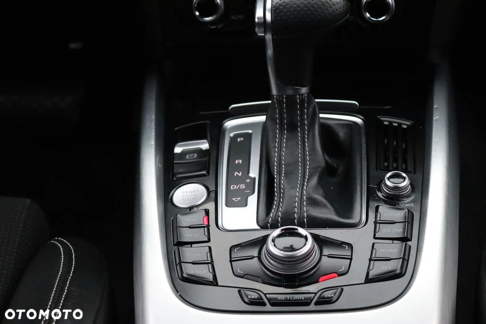 Audi Q5 2.0 TDI Quattro S tronic sport - 28