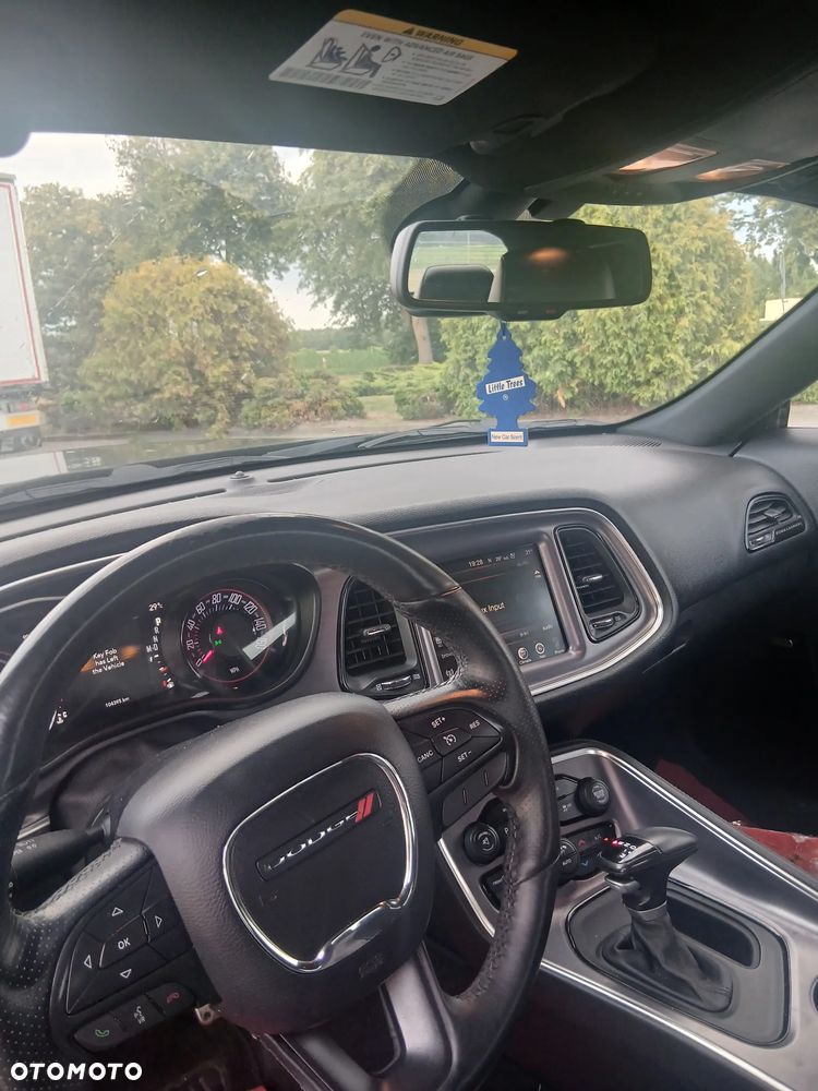 Dodge Challenger Automatik SXT Plus - 6