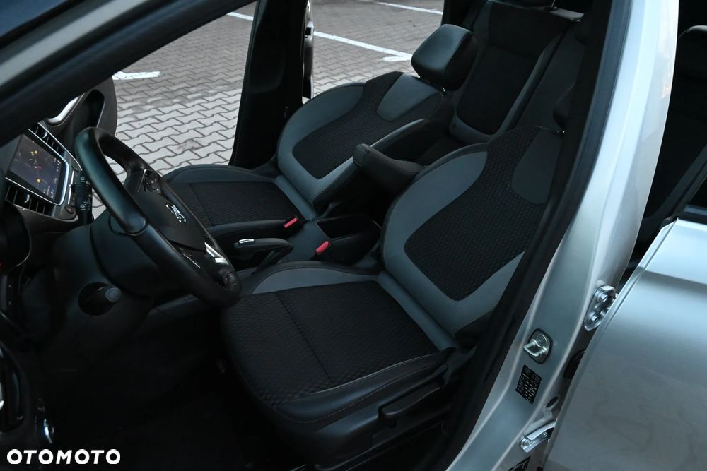 Opel Crossland X 1.2 Start/Stop Ultimate - 27