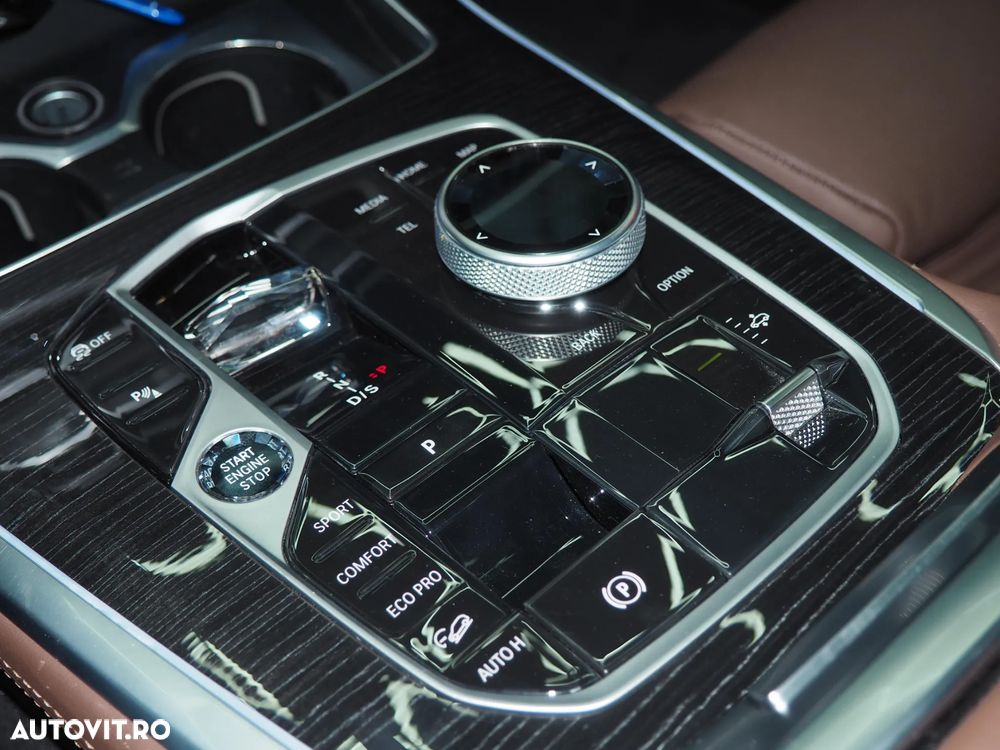 BMW X7 xDrive40d MHEV - 23