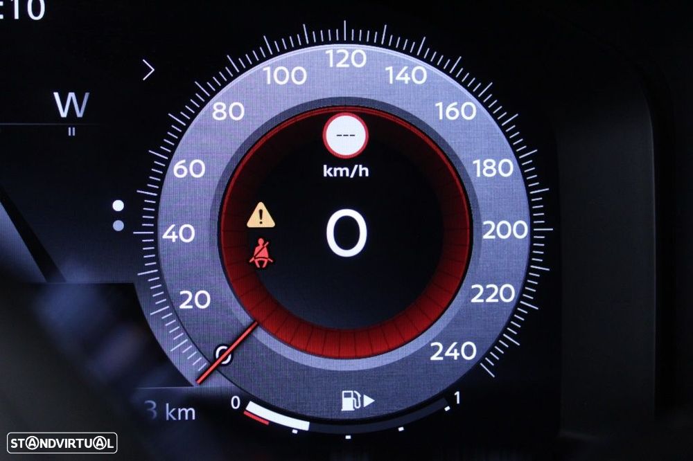 Nissan Qashqai 1.3 DIG-T N-Connecta LED+TT+SKY Xtronic - 26