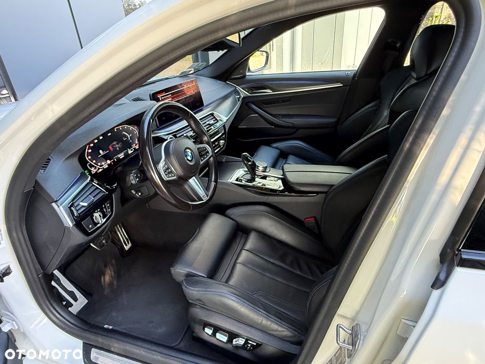 BMW Seria 5 520d xDrive MHEV M Sport sport - 20