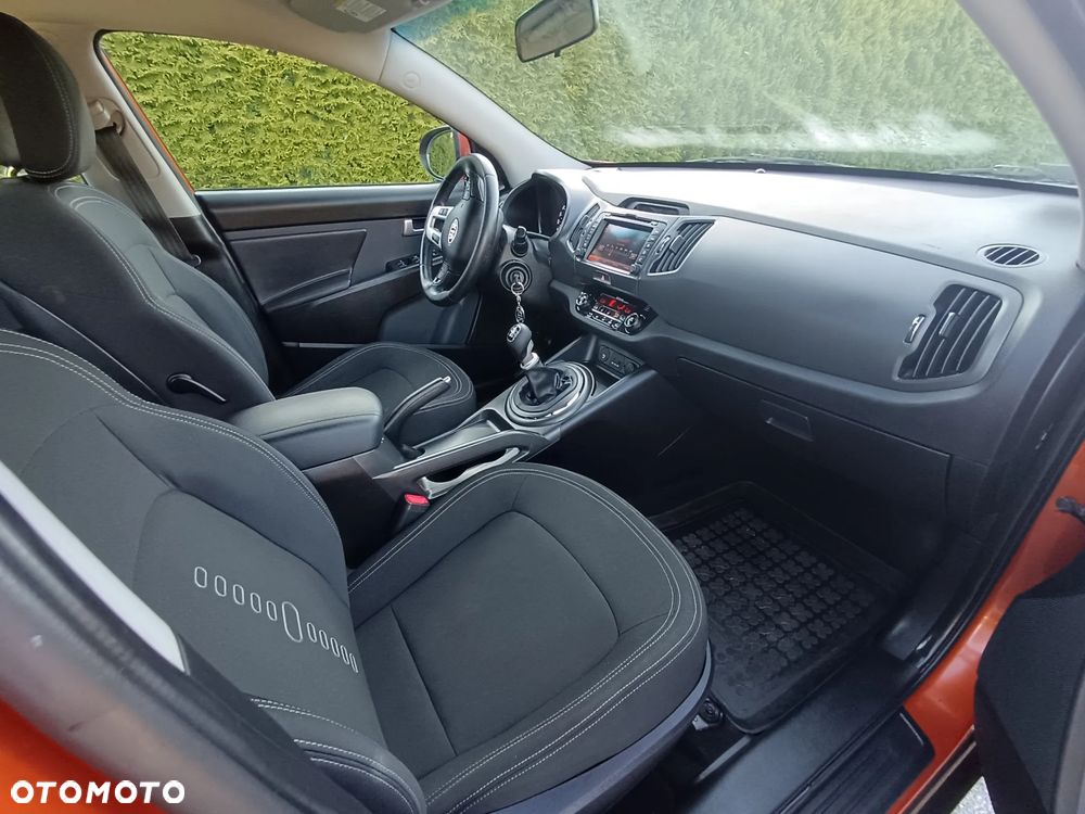 Kia Sportage 1.7 CRDI 2WD Attract - 24
