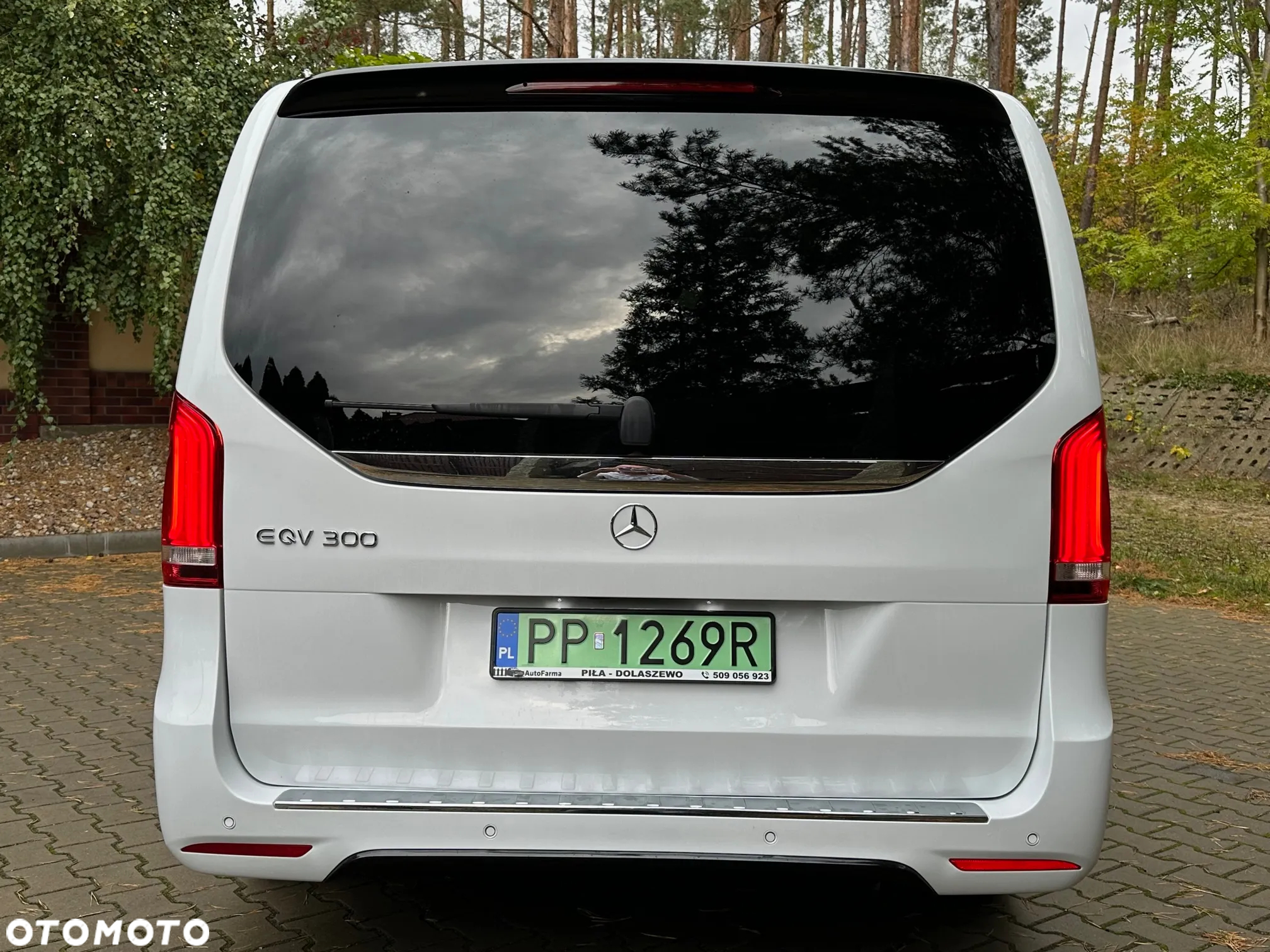 Mercedes-Benz EQV 300 lang - 16