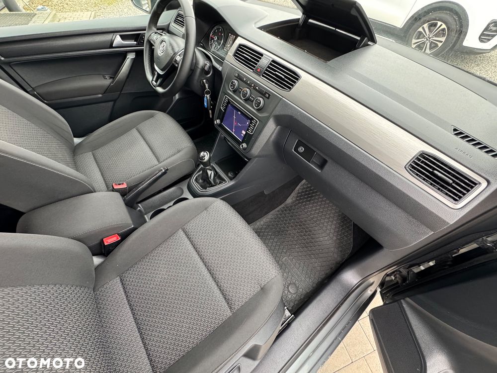 Volkswagen Caddy - 17