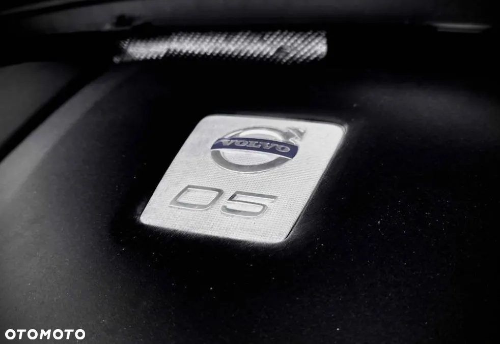 Volvo XC 60 - 8