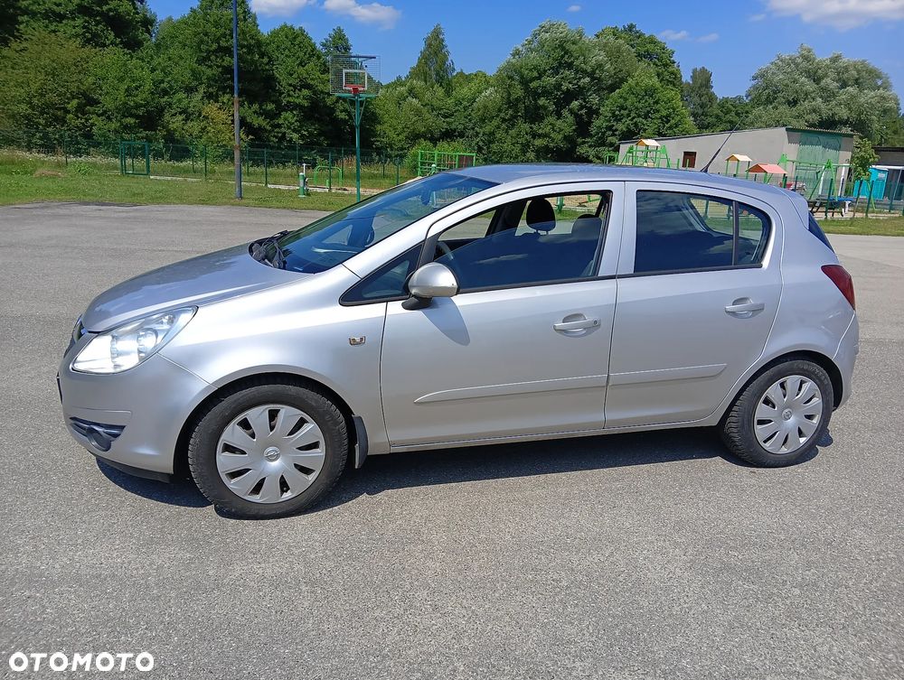 Opel Corsa - 4