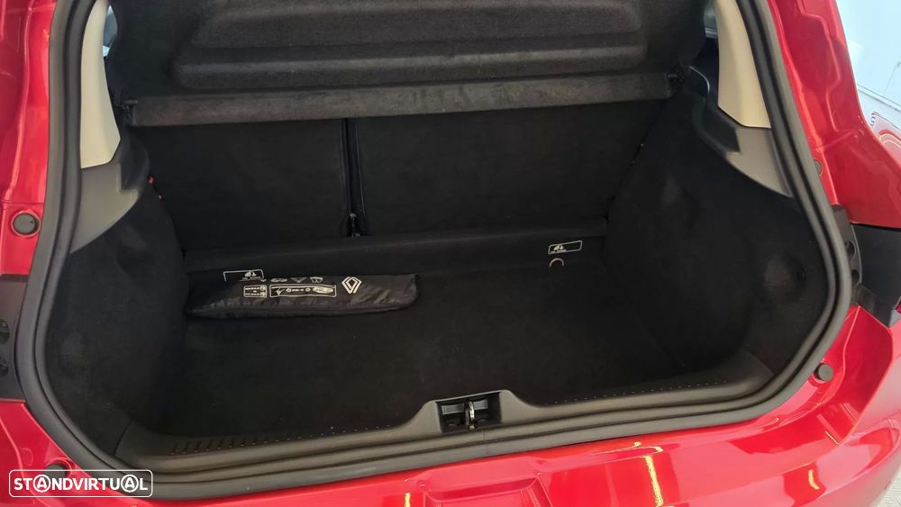 Renault Clio 1.5 dCi Confort - 23