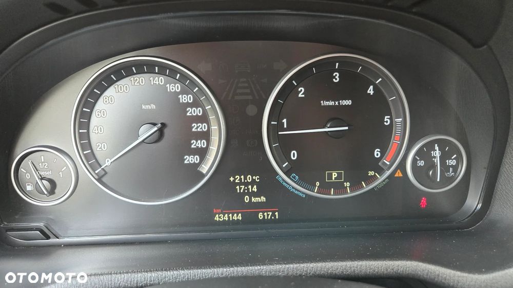 BMW X3 xDrive20d - 8
