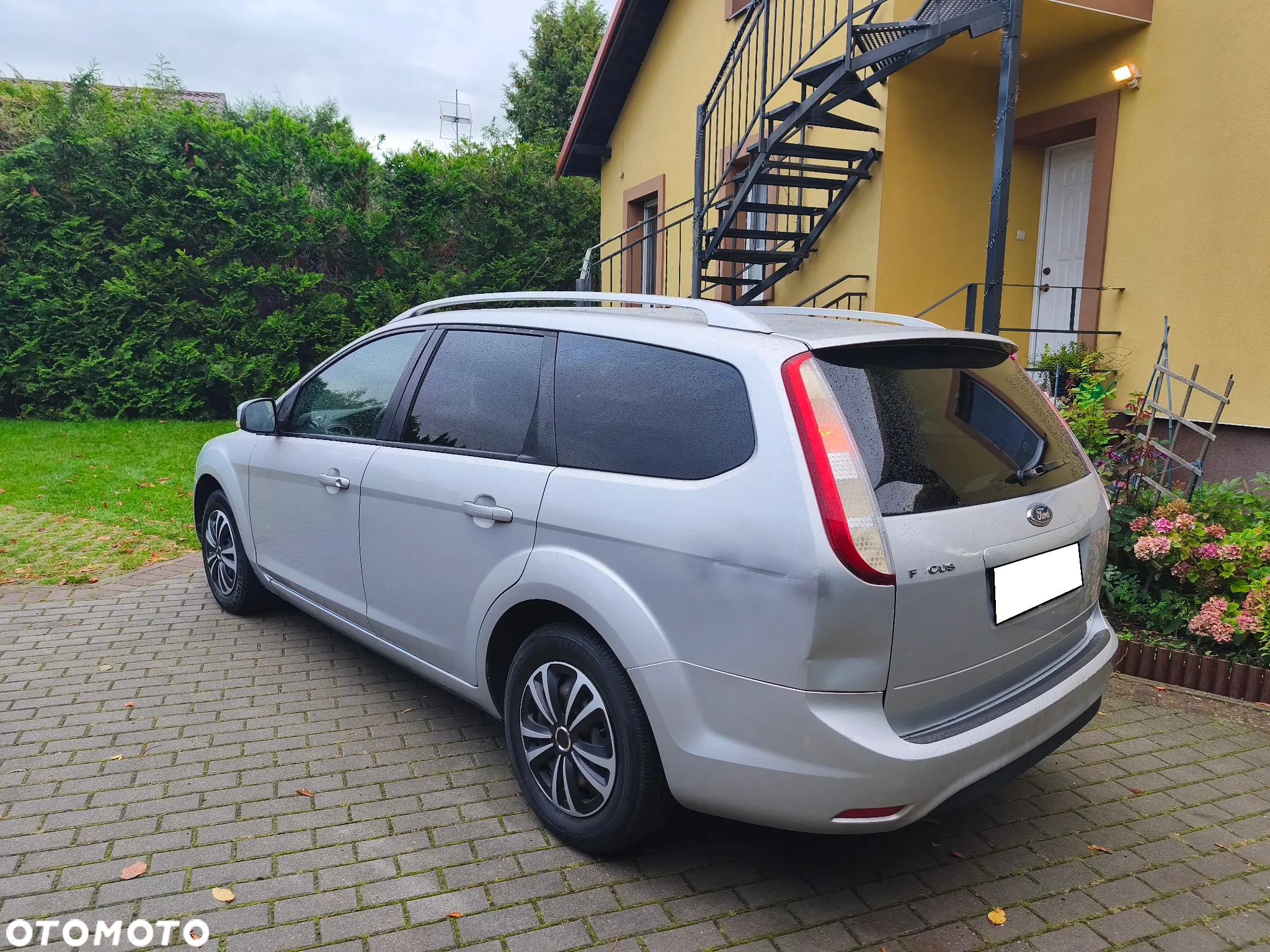 Ford Focus 1.6 16V Sport - 8