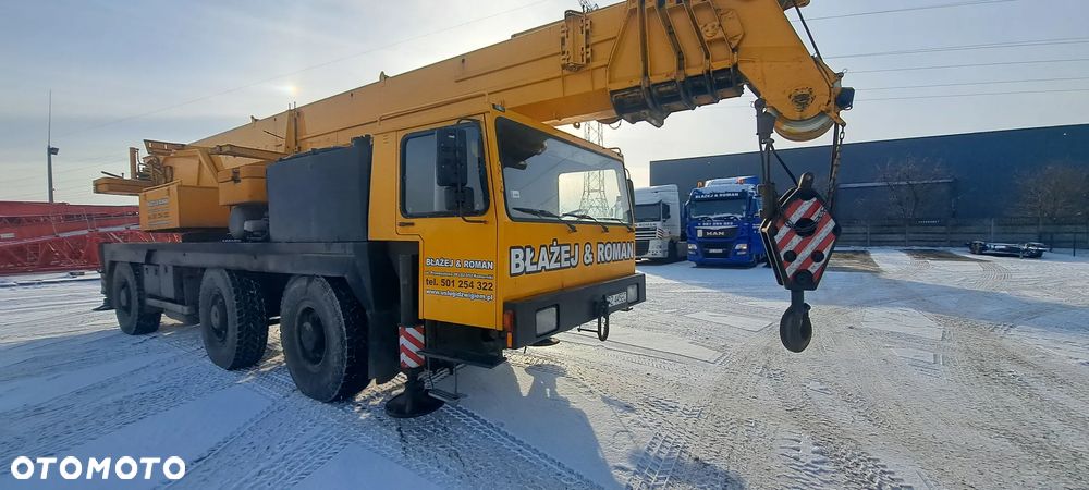 Liebherr LTM - 5