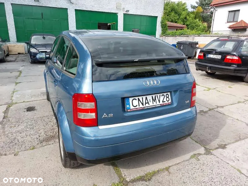 Audi A2 1.4 - 5