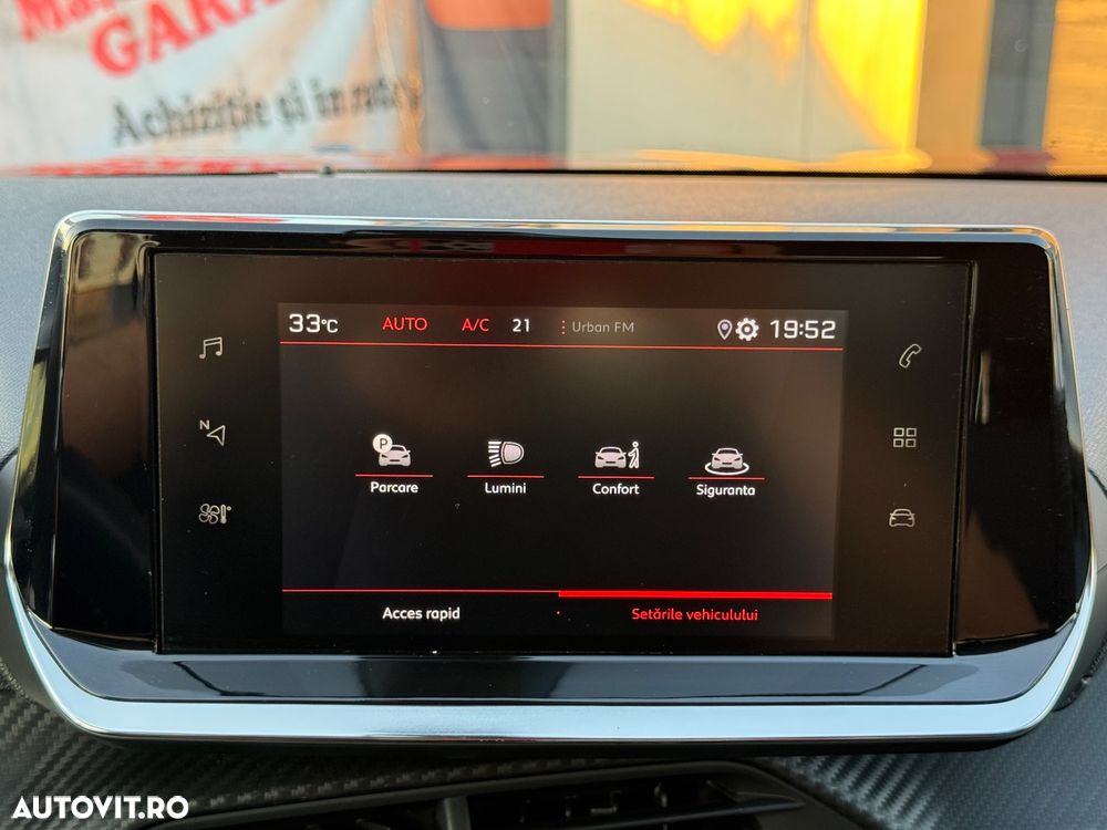 Peugeot 2008 1.2 L PureTech STT Allure - 13