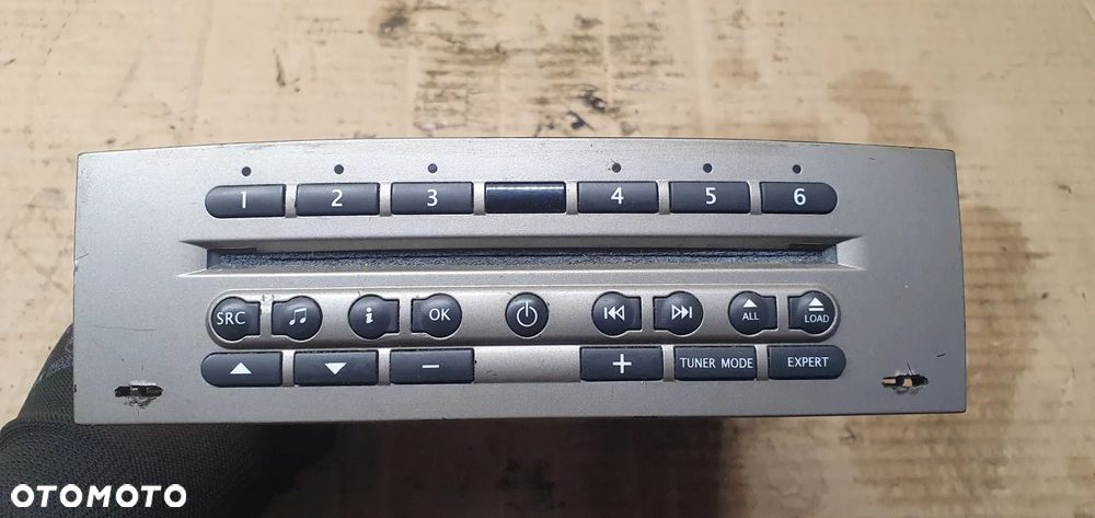 Radio radioodtwarzacz CD fabryczny Renault Scenic II 8200300863 - 2