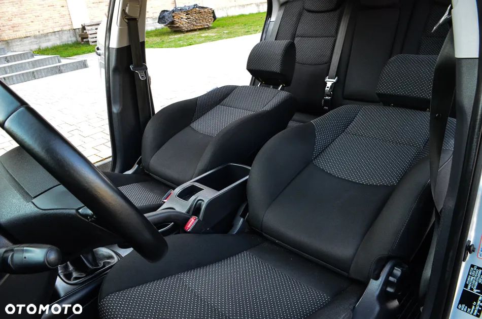 Hyundai i30 1.4 Edition Plus - 36