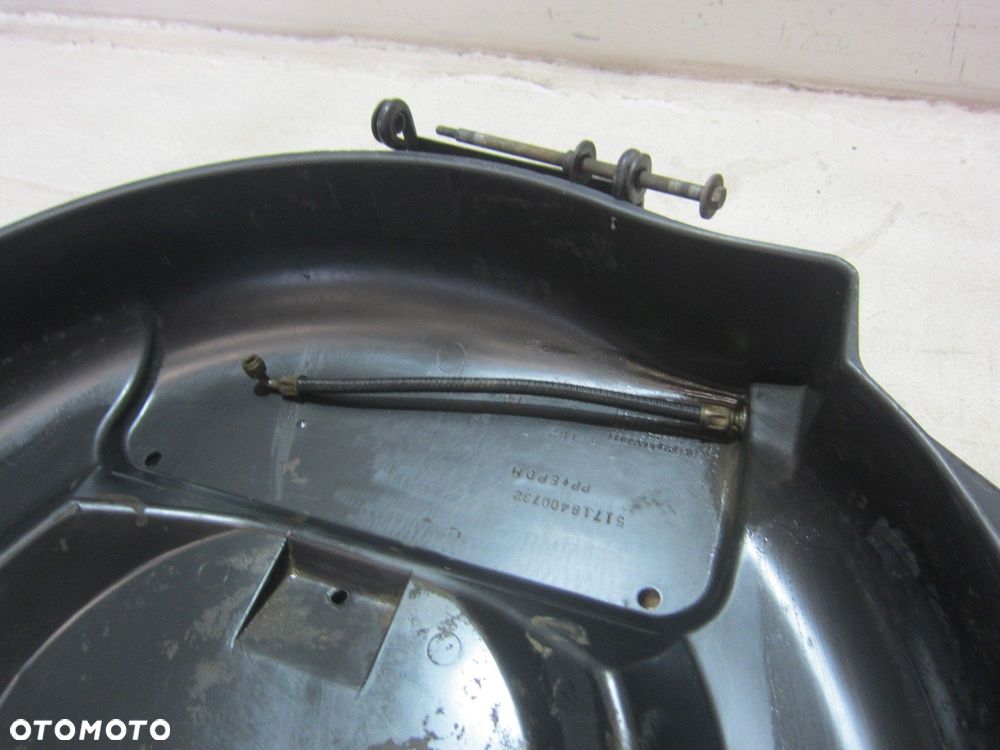 BMW Z3 E36 WNĘKA KOŁA ZAPASOWEGO MOCOWANIE OBUDOWA 51718400732 8400732 - 3
