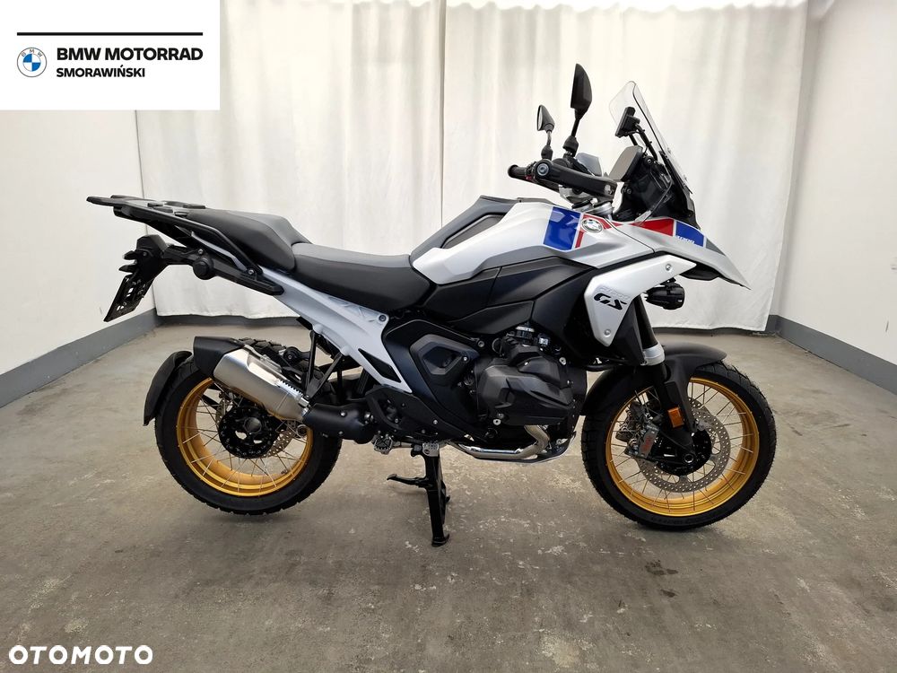 BMW R - 9