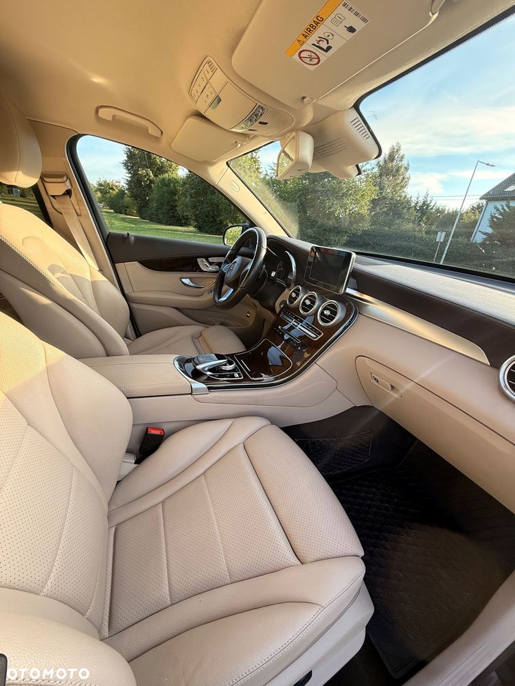 Mercedes-Benz GLC 250 4-Matic - 14