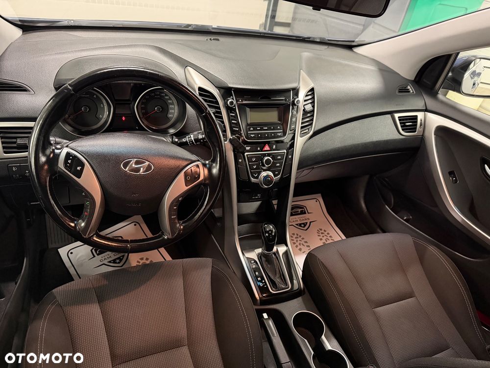 Hyundai i30 - 11