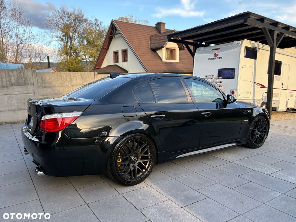 BMW M5 - 1
