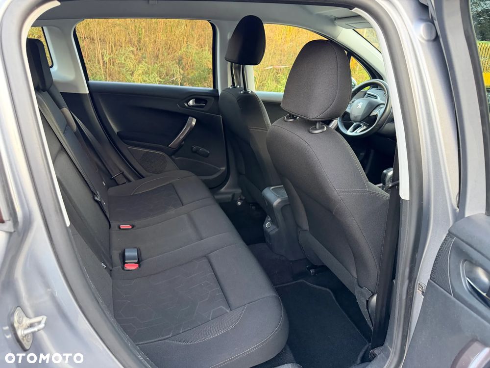 Peugeot 2008 - 15
