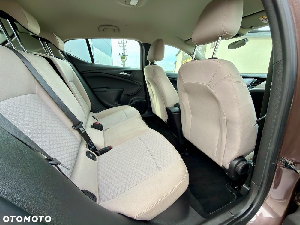 Opel Astra 1.4 Turbo Start/Stop Innovation - 15