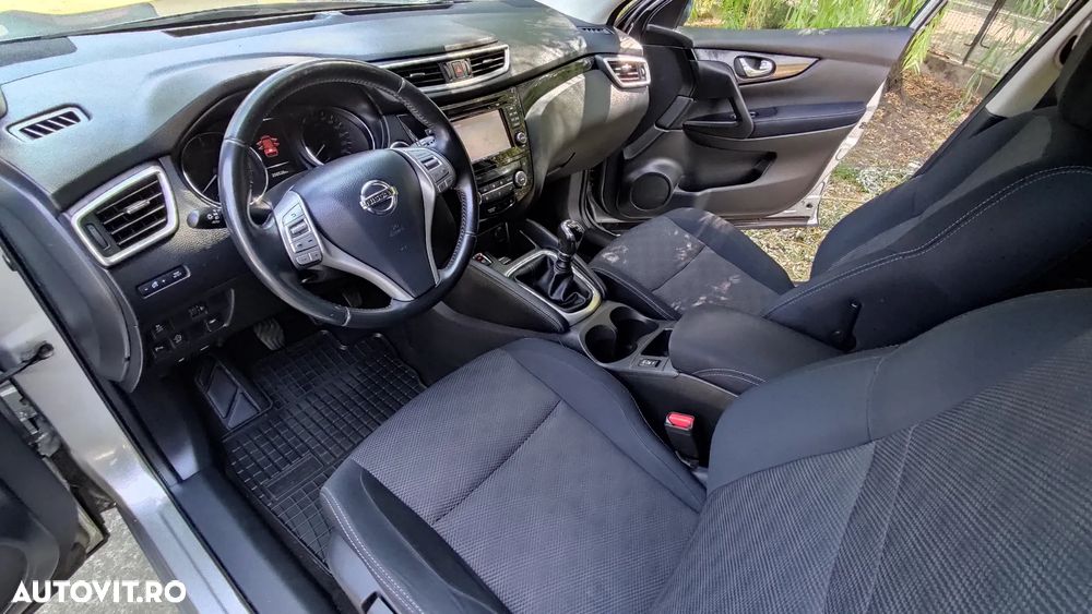 Nissan Qashqai 1.6 DCI N-Connecta - 2
