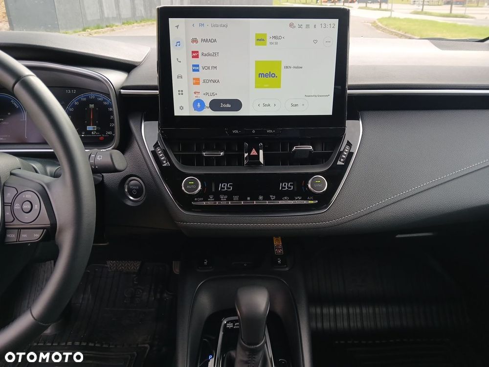 Toyota Corolla 1.8 Hybrid Comfort - 31