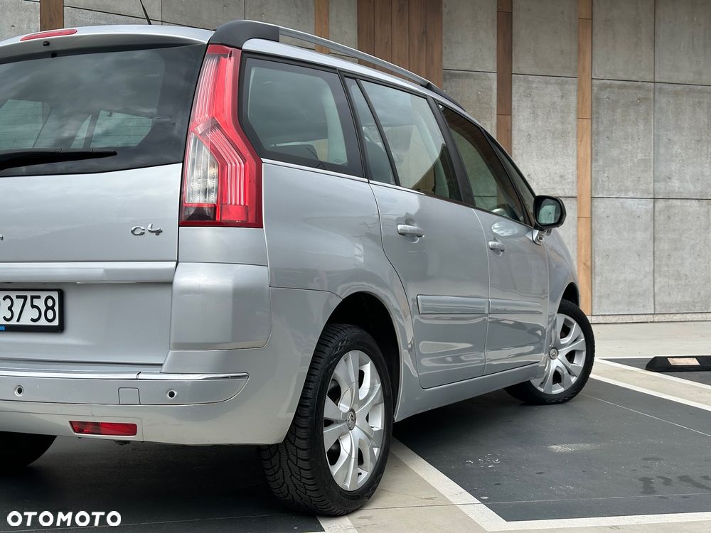 Citroën C4 Grand Picasso 1.6 e-HDi FAP EGS6 (7-Sitzer) Exclusive - 17