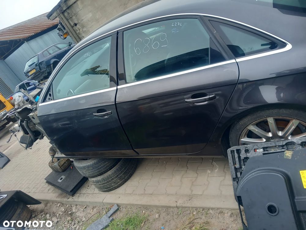 Drzwi błotnik Audi A4 b8 lift LZ7L - 4