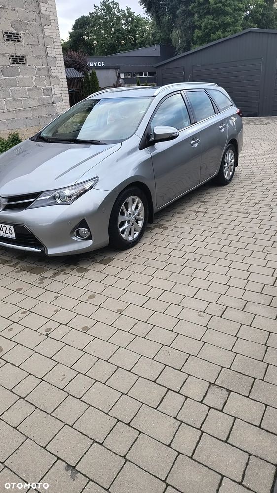 Toyota Auris 1.4 D-4D Premium - 13