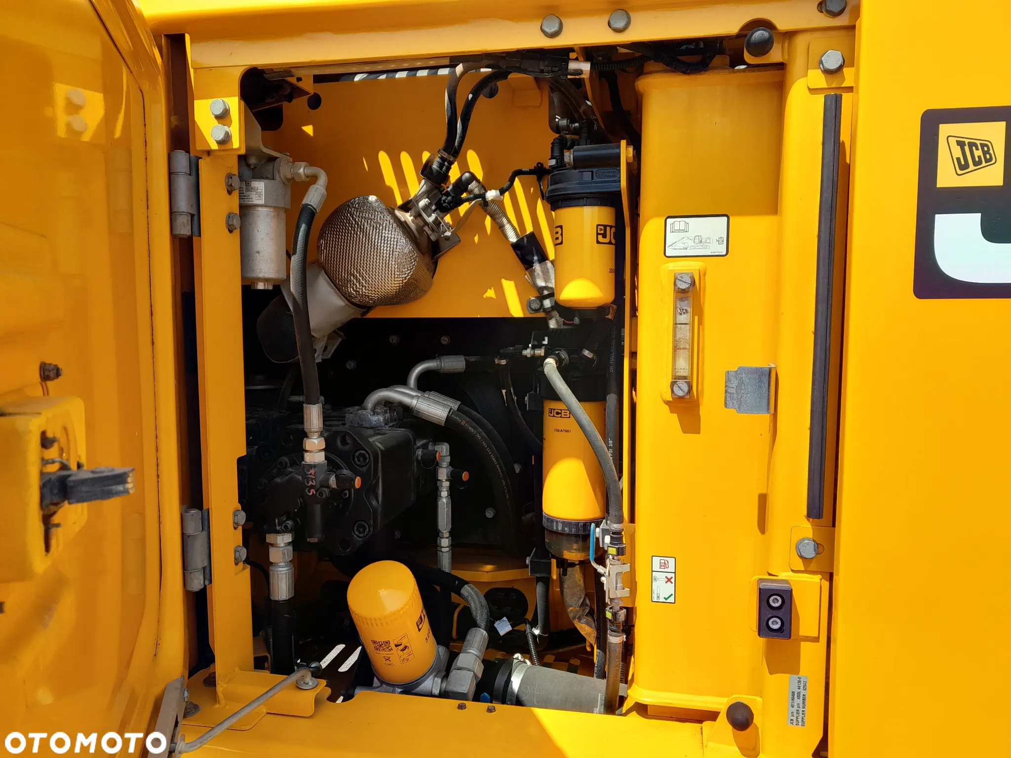 JCB 140X - 16