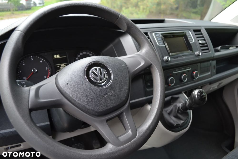 Volkswagen Transporter L2H1 - 16