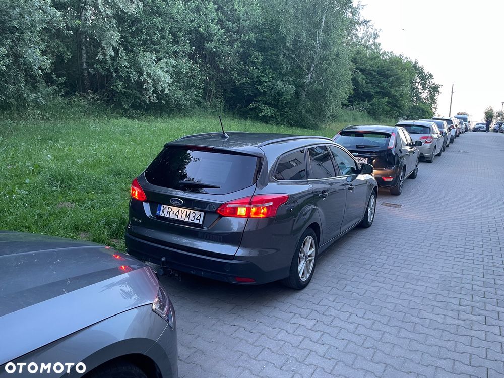 Ford Focus 1.6 Trend - 3