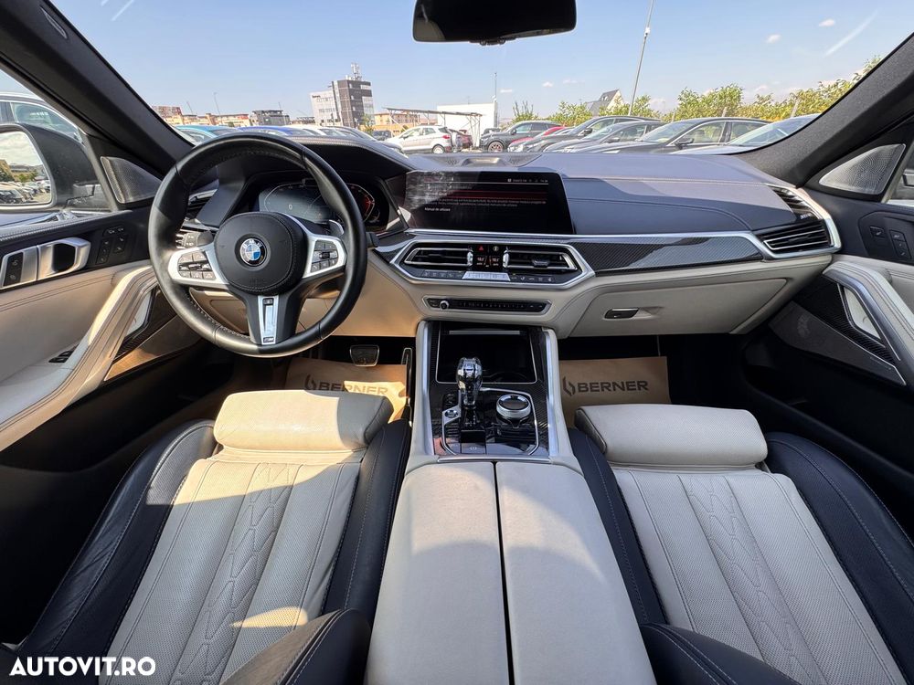 BMW X6 xDrive40i AT MHEV - 24