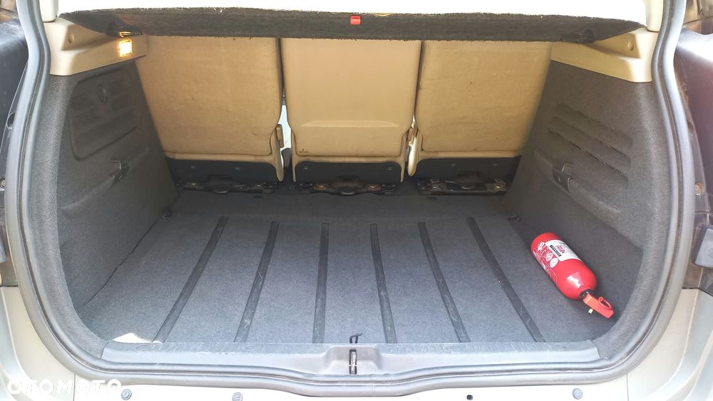 Renault Scenic 1.5 dCi Alize - 6