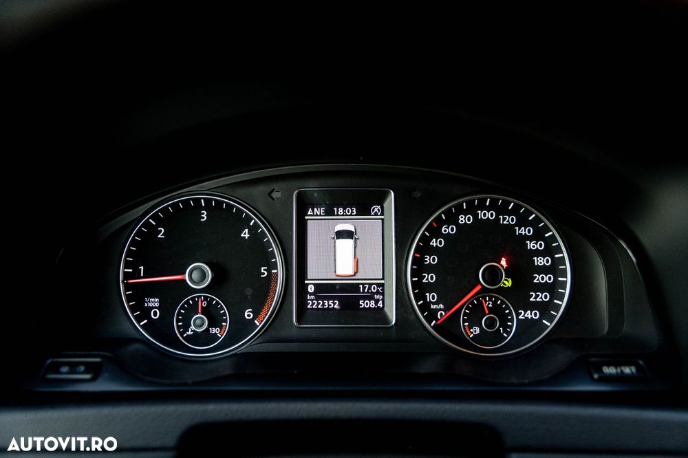 Volkswagen Multivan - 22