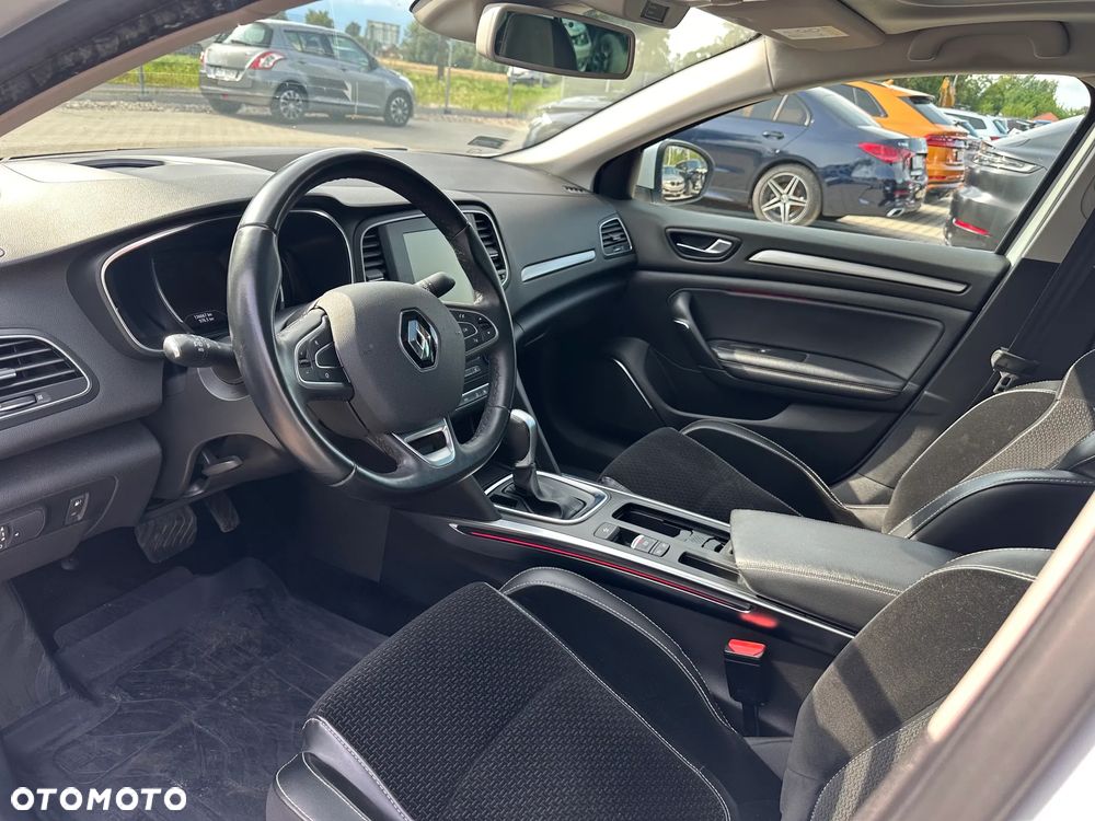 Renault Megane - 11