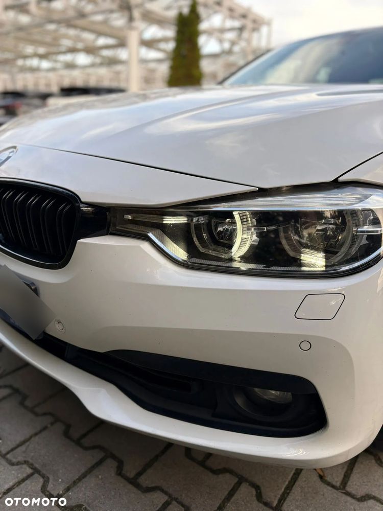 BMW Seria 3 318d - 8