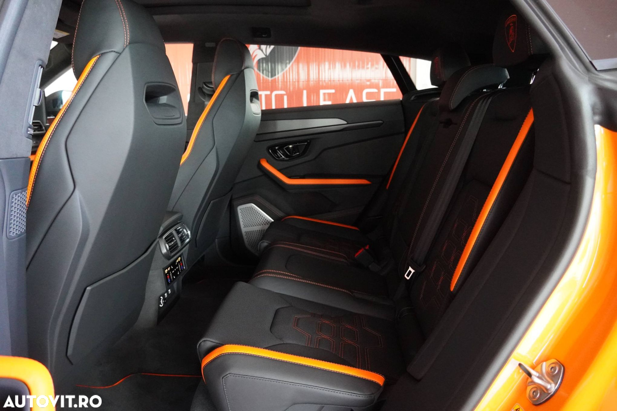 Lamborghini URUS - 23